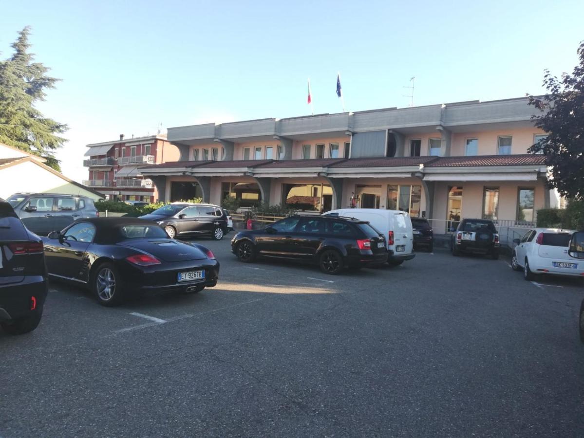 Hotel Route 9 Cadeo